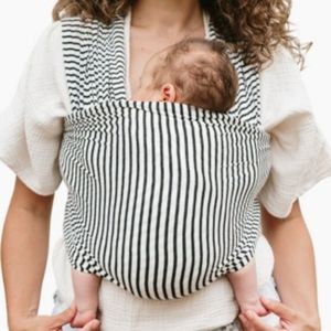 Solly Baby Wrap in Black & White Stripes